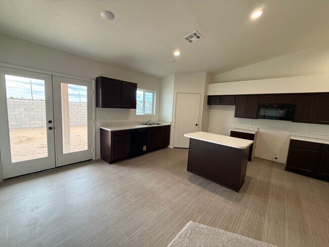 Building Photo - BRAND NEW Desert Sky Townhouse