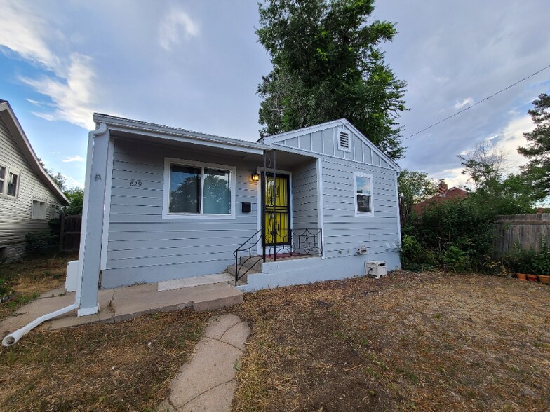 Building Photo - 629 Quitman St