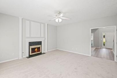 Building Photo - 10905 Pinewalk Forest Cir