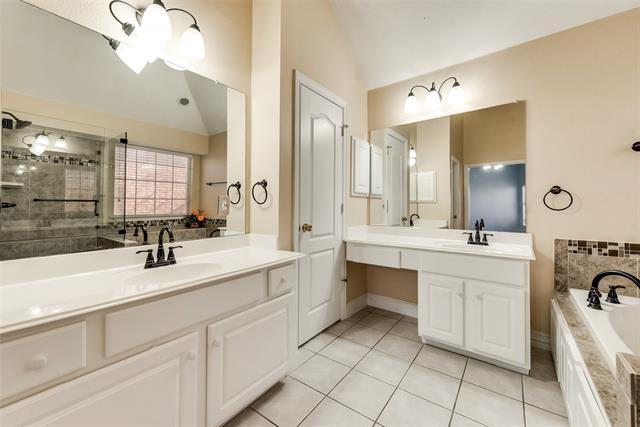 Building Photo - 555 Southridge Way