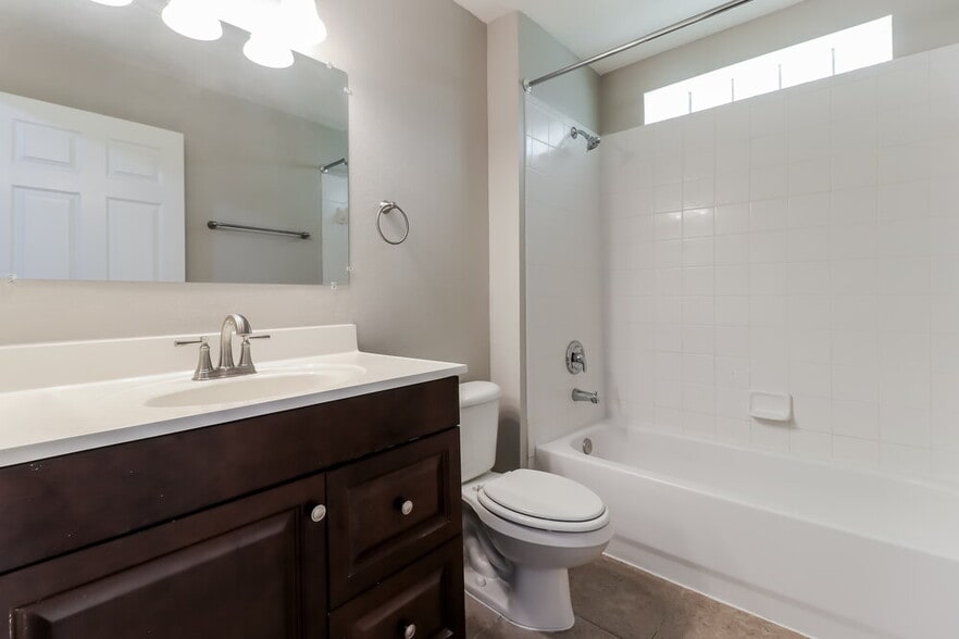 Building Photo - 14909 Stag Creek Cir