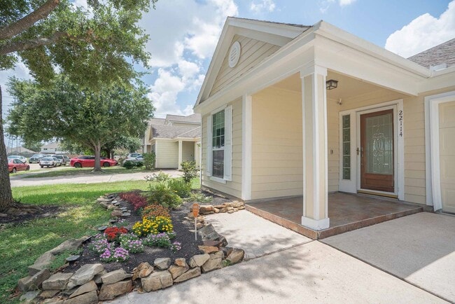 Building Photo - 22114 Guston Hall Ln