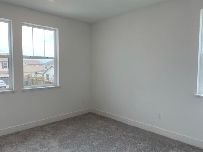 Building Photo - Gorgeous New Build with Solar Located in E...