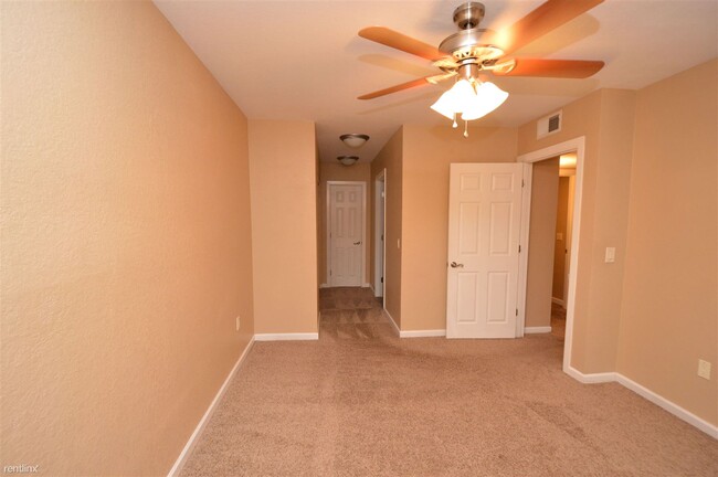 Building Photo - 2 br, 2 bath Condo - 101 S Players Club Dr...