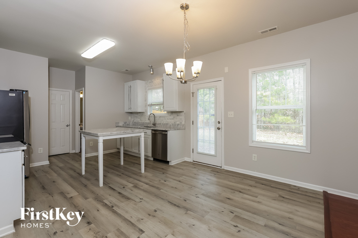 Building Photo - 2927 Cherrybark Dr