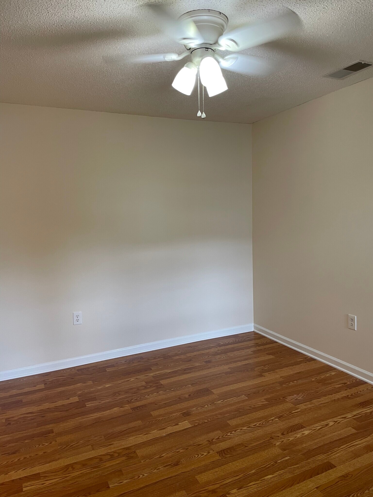 Building Photo - 2010 Wolfmill Drive Unit 304