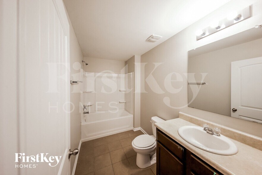 Building Photo - 11478 Walden Trce