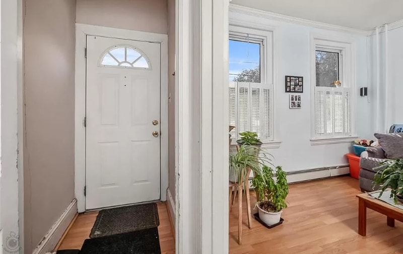 Building Photo - 227 E Garrison St