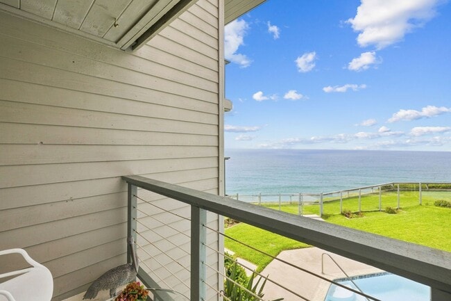Building Photo - 940 Sealane Dr