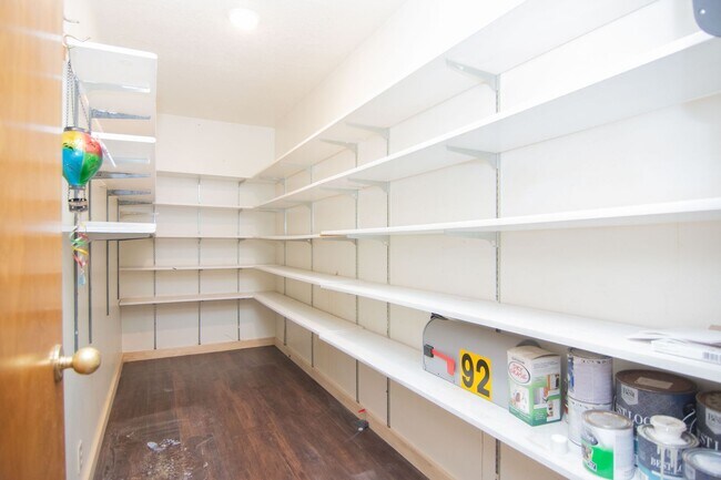 Building Photo - 92 N 2300 W