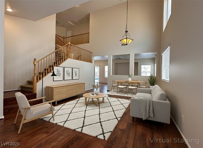 Building Photo - 2586 Highland Cliff Dr