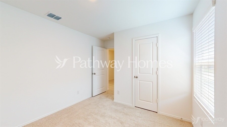 Building Photo - 1234 Tallow Trl