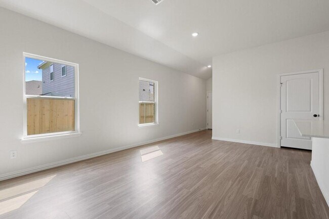 Building Photo - Brand New 3 Bed / 2 Bath Home Be the First...