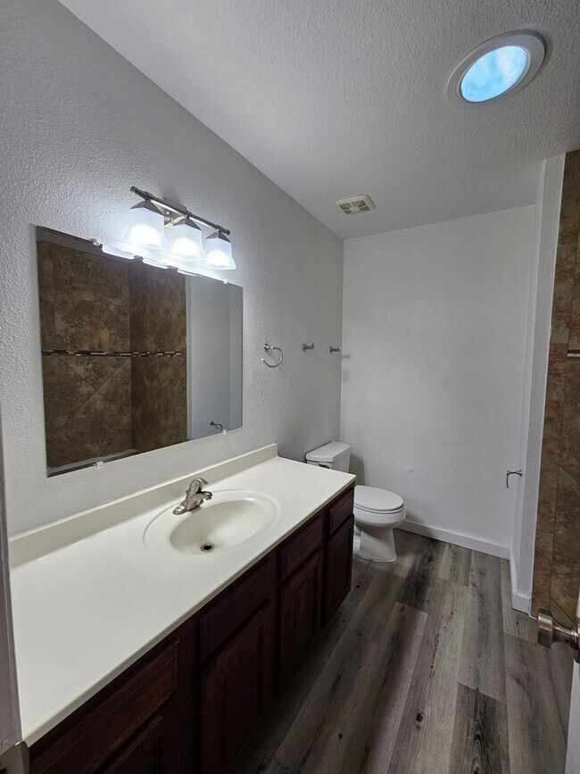 Building Photo - Updated 4BR Home | Pool + 2 Car Garage | Single Level