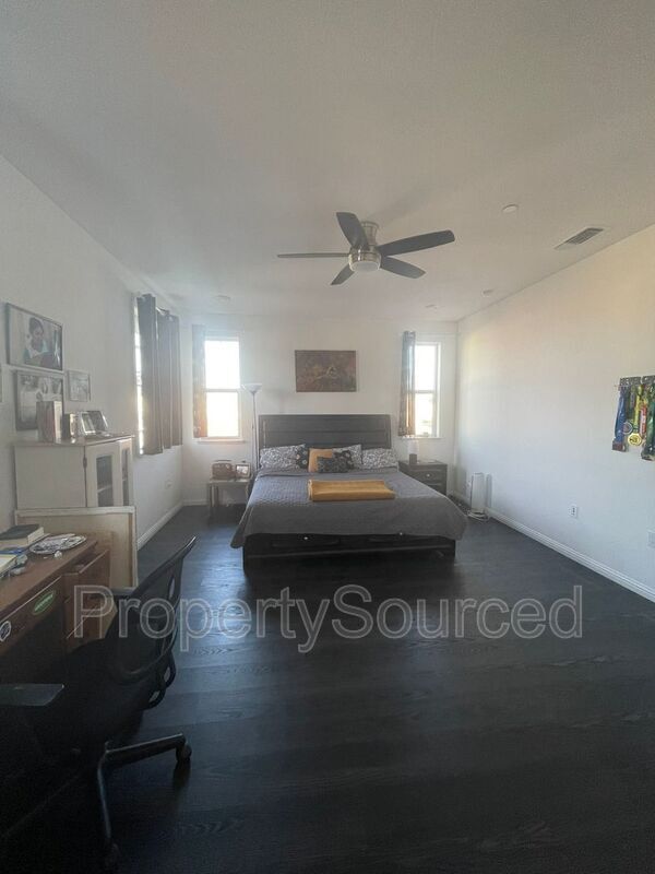 Building Photo - 2703 Rabbit Holw Dr