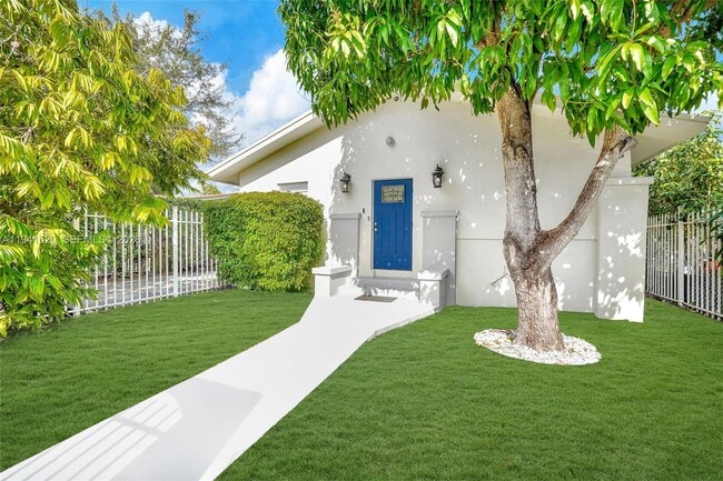 Building Photo - 37 NW 47th St