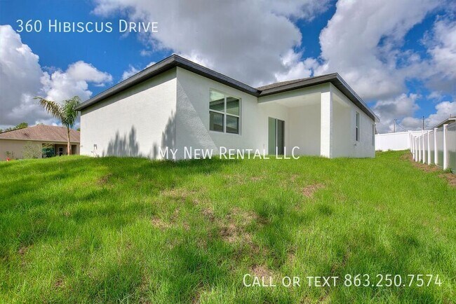 Building Photo - 360 Hibiscus Dr