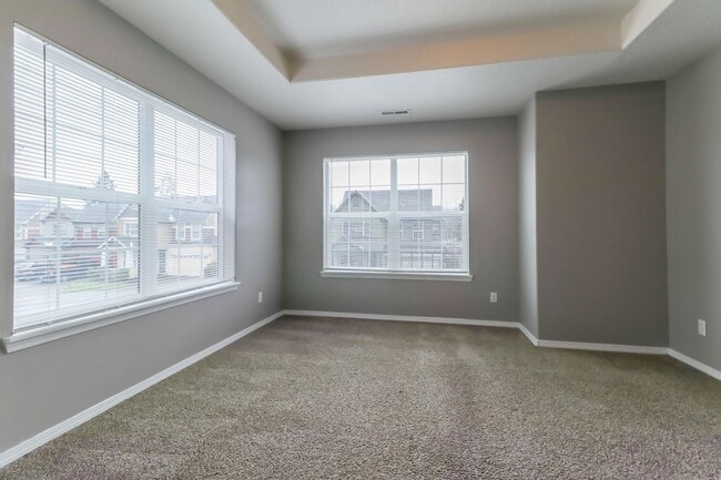 Building Photo - 20467 SW Rosemount St