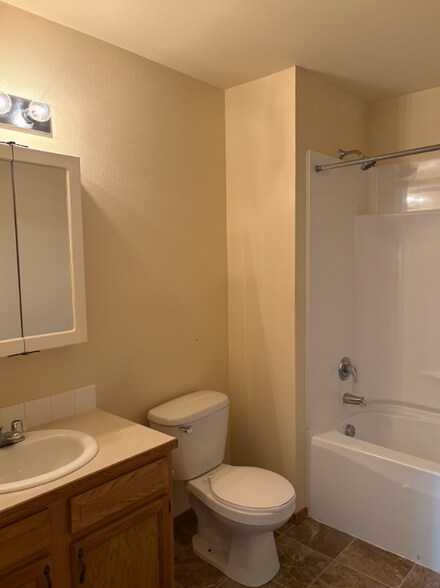 Building Photo - 6305 Chapel Hill Blvd