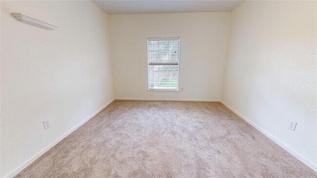 Building Photo - 14919 Forest Trails Dr