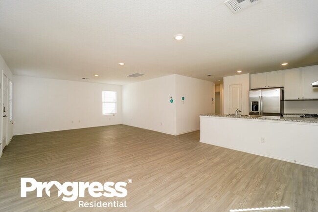 Building Photo - 5933 Antonio Pl