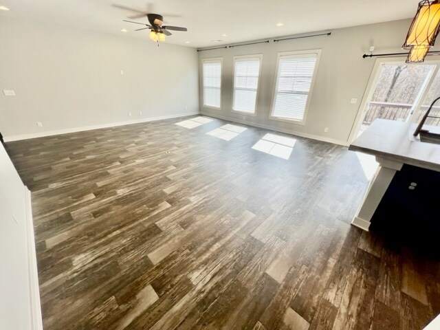 Building Photo - 613 Criterion Way