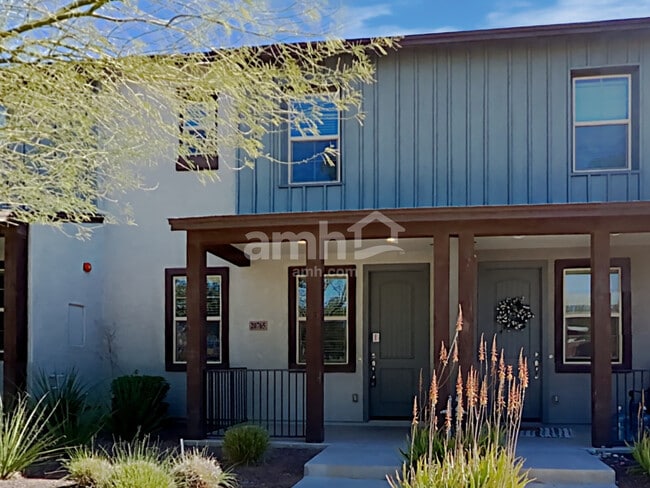 Building Photo - 20765 W Thomas Rd