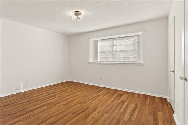 Building Photo - 6220 Kingston Ct