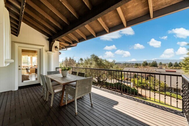 Building Photo - 4 Bedrooms, 3 Bathrooms, Cul-de-sac Location Near Silverado Country Club, Napa