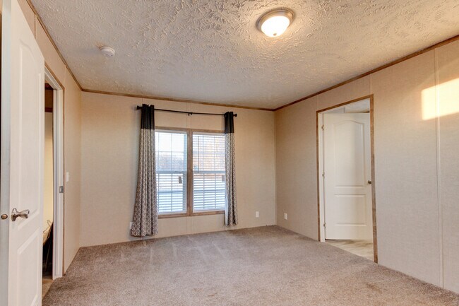 Building Photo - 269 Seays Rd