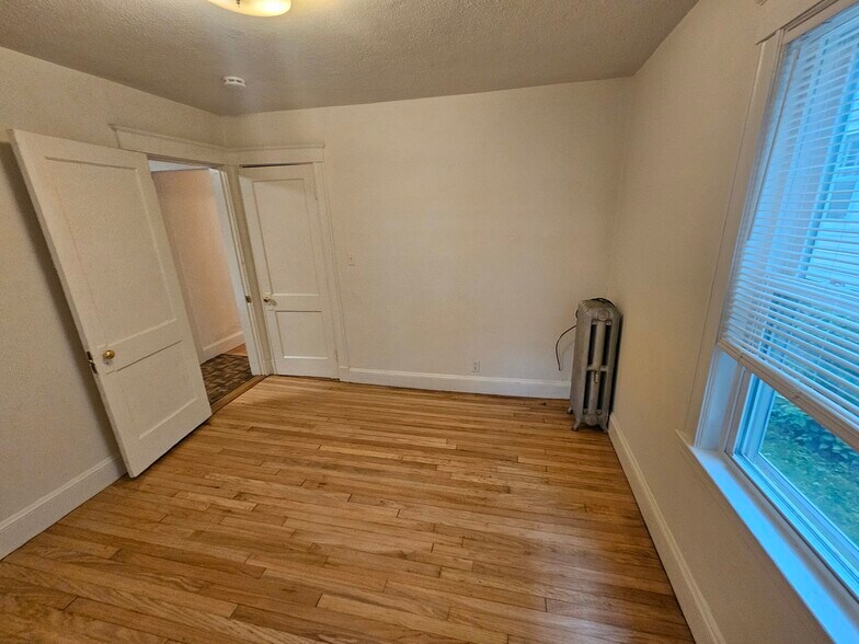 Building Photo - 63 Euston Rd