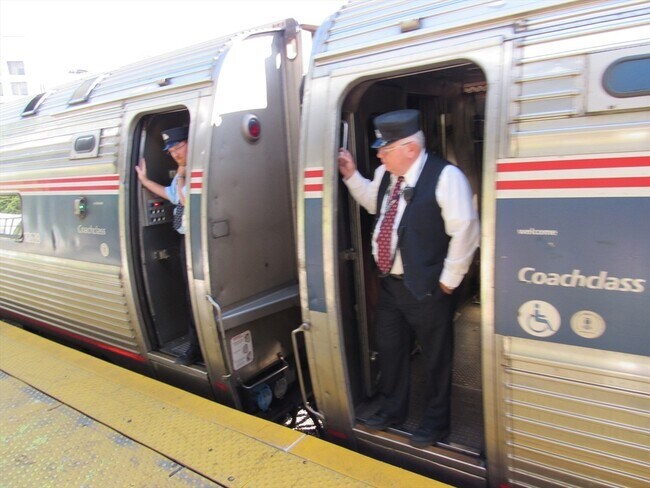 Building Photo - 111 Summer St