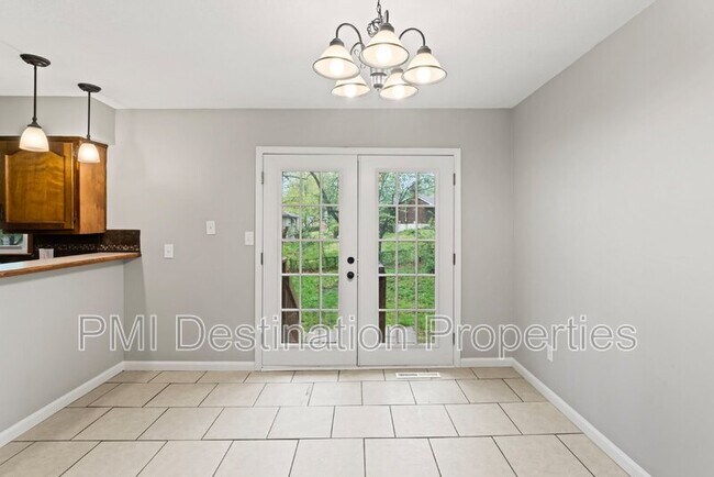 Building Photo - 12012 E 56 St