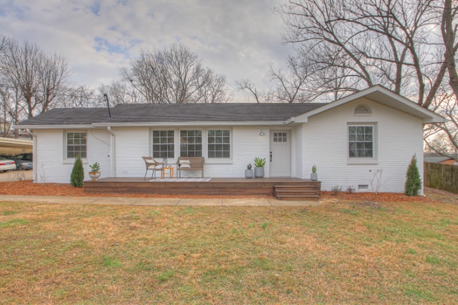 Building Photo - 131 McBratney Dr