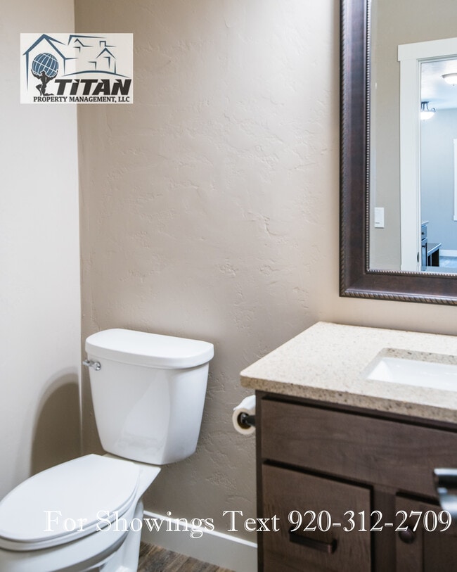 Building Photo - 1087 Faith Ct