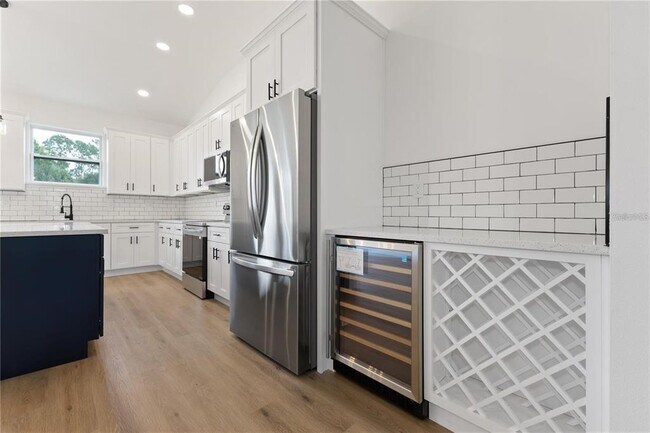 Building Photo - 1133 Hanover Ave