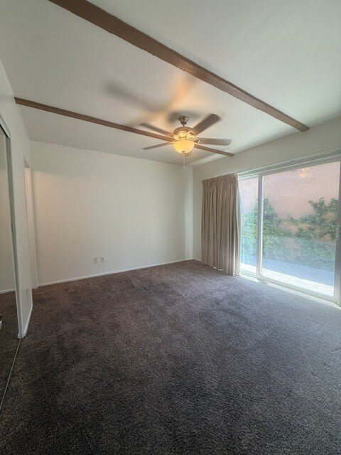 Building Photo - 39905 Estates Rd