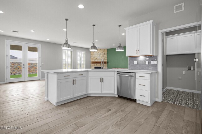 Building Photo - 7348 Mule Team Dr