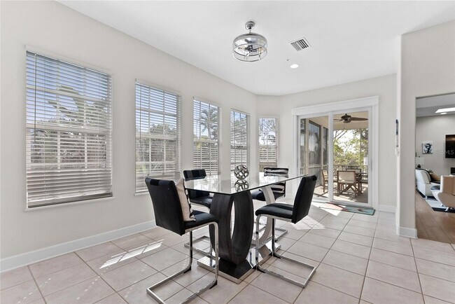 Building Photo - 3020 Gulf of Mexico Dr