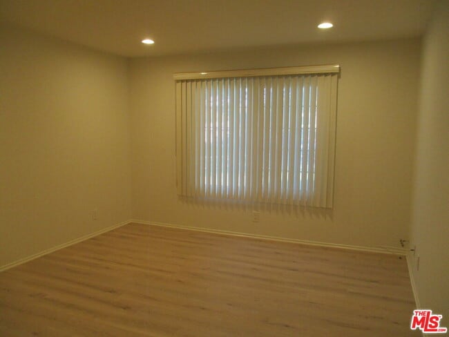 Building Photo - 3802 Dunford Ln