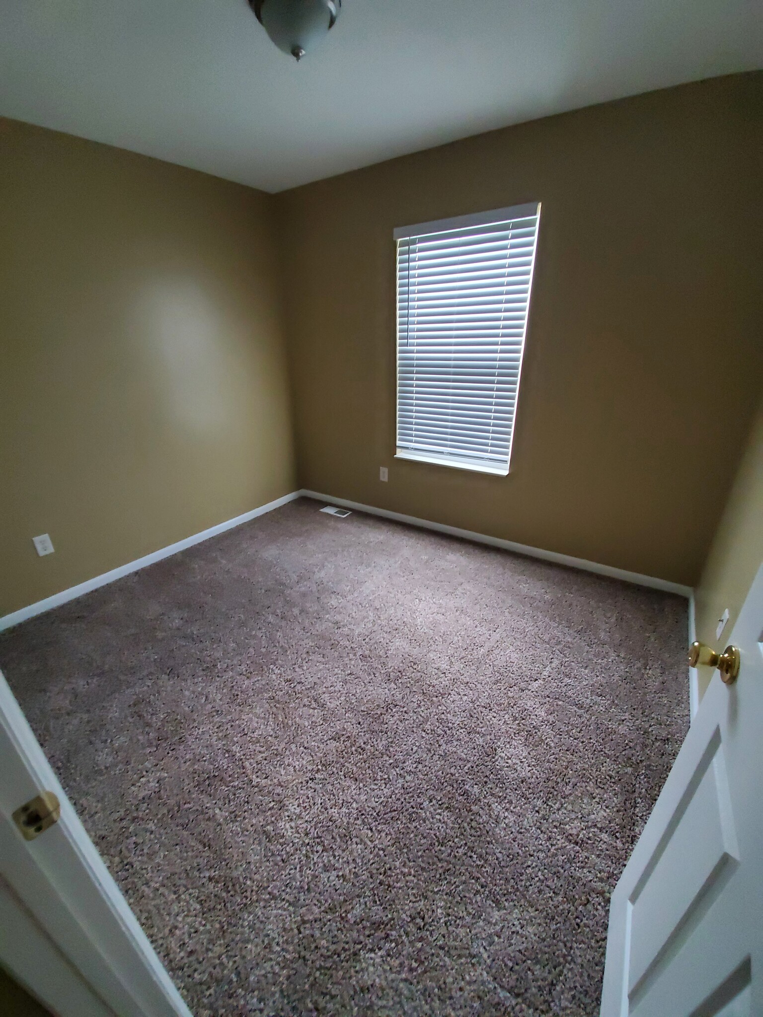 Bedroom 2 - 101 Courtright East Rd