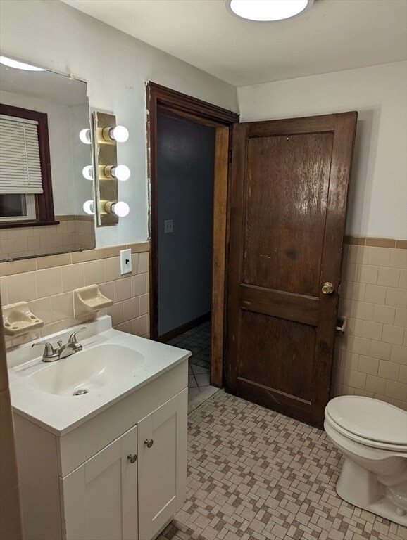 Building Photo - 25 Morgan Ave