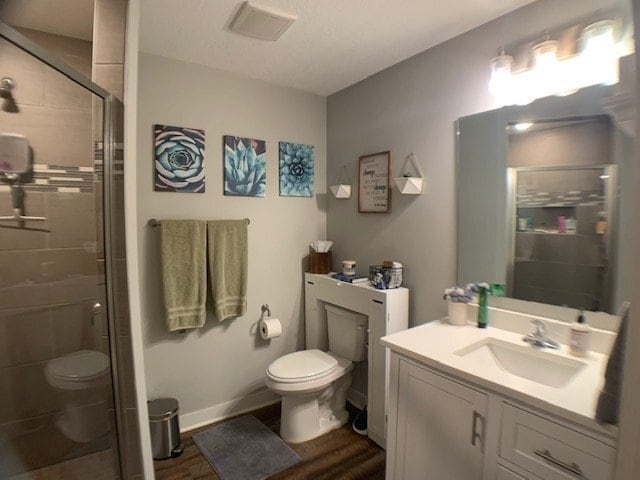Building Photo - Fantastic luxury two-bedroom, one-bathroom in the Longfellow Neighborhood in Minneapolis!