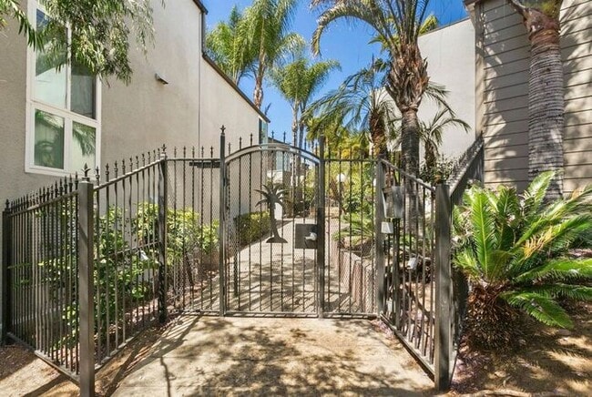Building Photo - Updated Gated Condo with Pool Access Near SDSU & Shopping