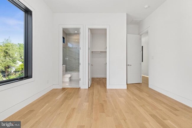 Building Photo - 3554 Military Rd