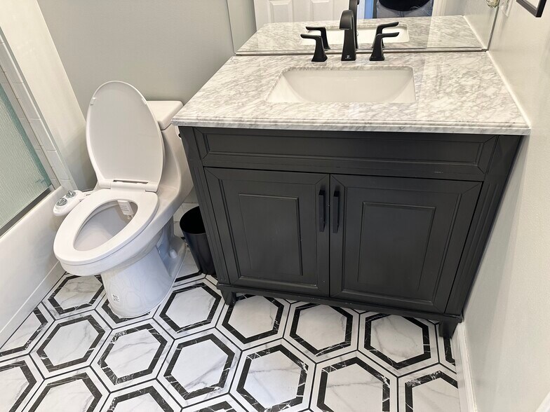 Building Photo - 1550 Northern Neck Dr