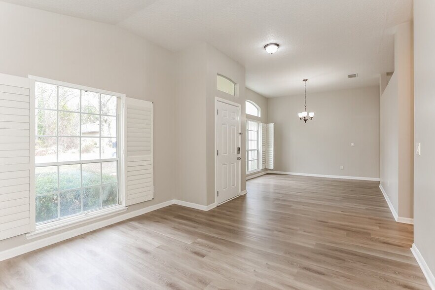 Building Photo - 923 Mystic Harbor Dr