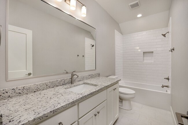 Building Photo - New construction 4 bedroom in Flint!