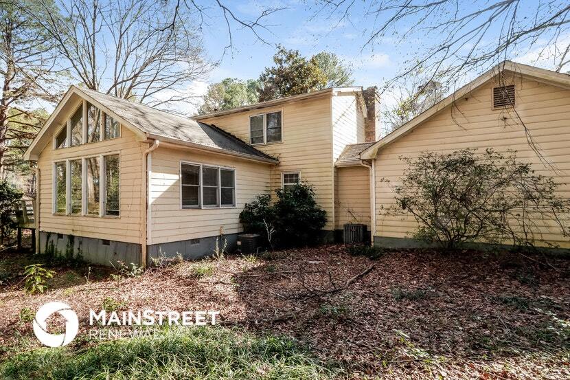 Building Photo - 1831 Nicole Ln