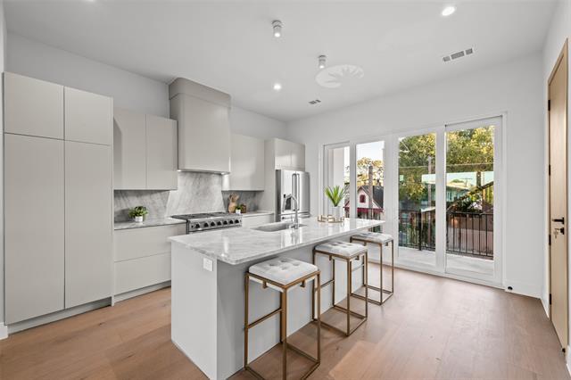 Building Photo - 1516 Holly Ave